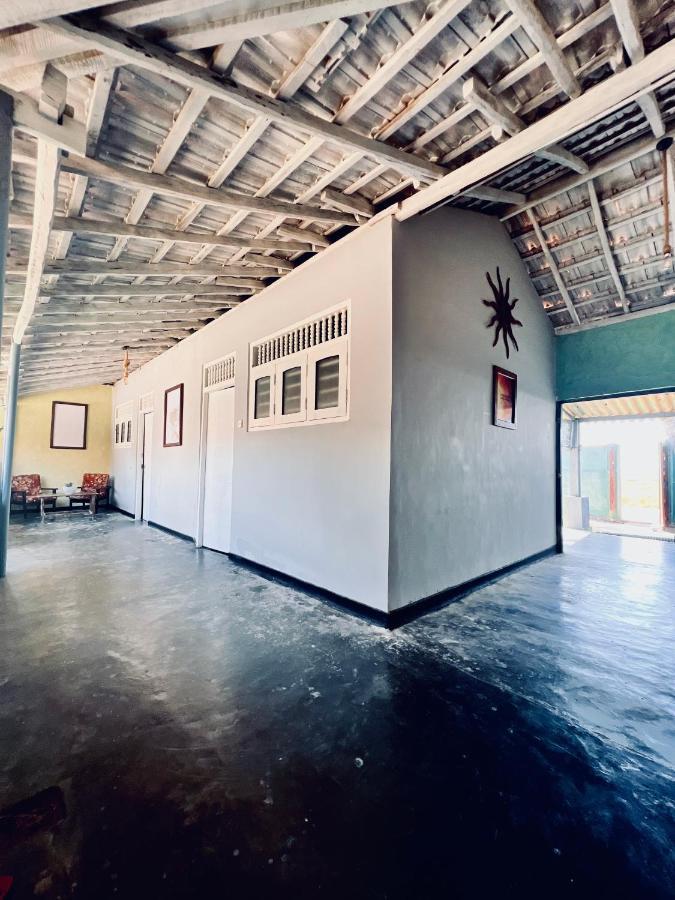 Sun Shine Guest House Negombo Ngoại thất bức ảnh