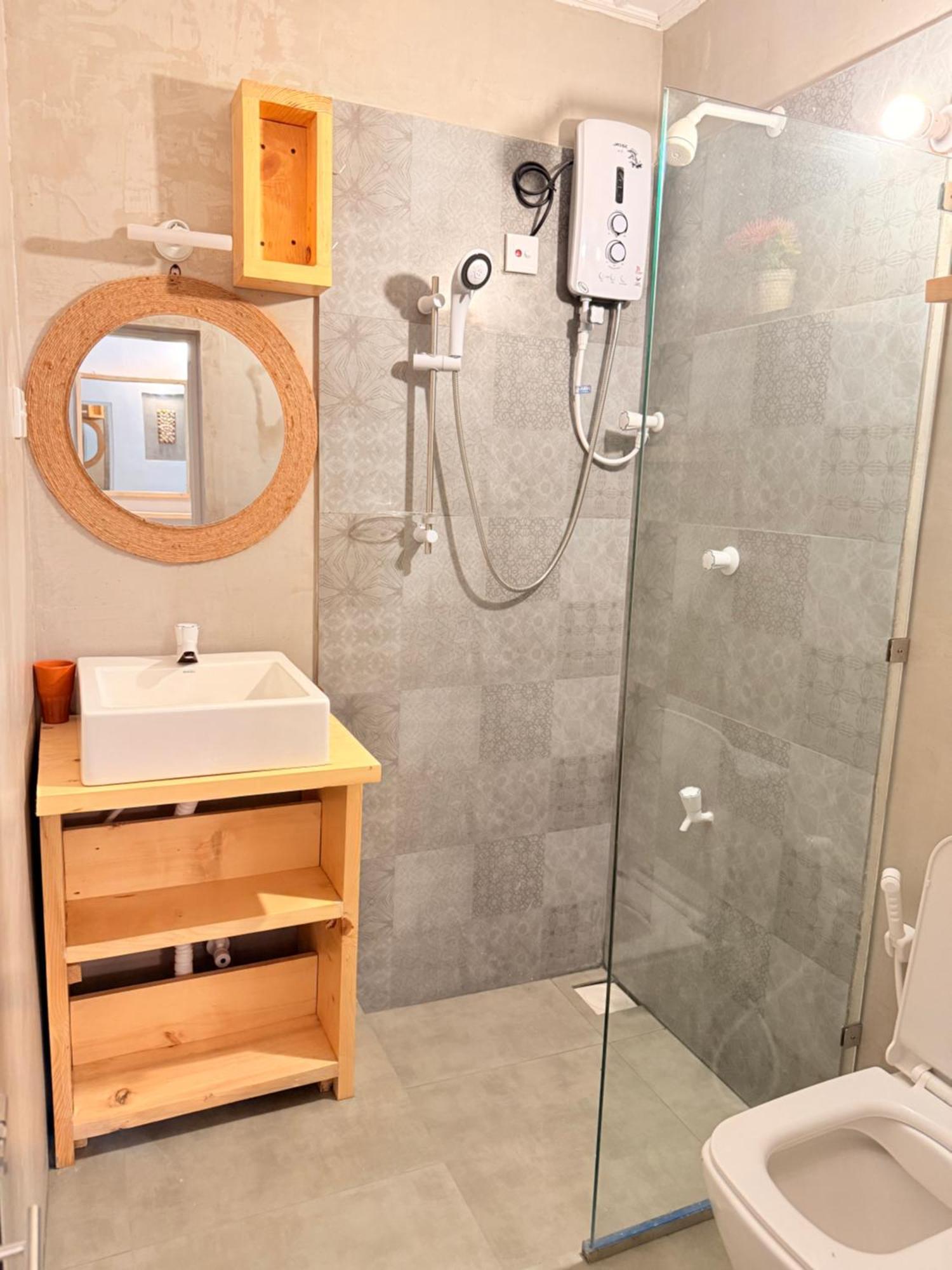 Sun Shine Guest House Negombo Ngoại thất bức ảnh