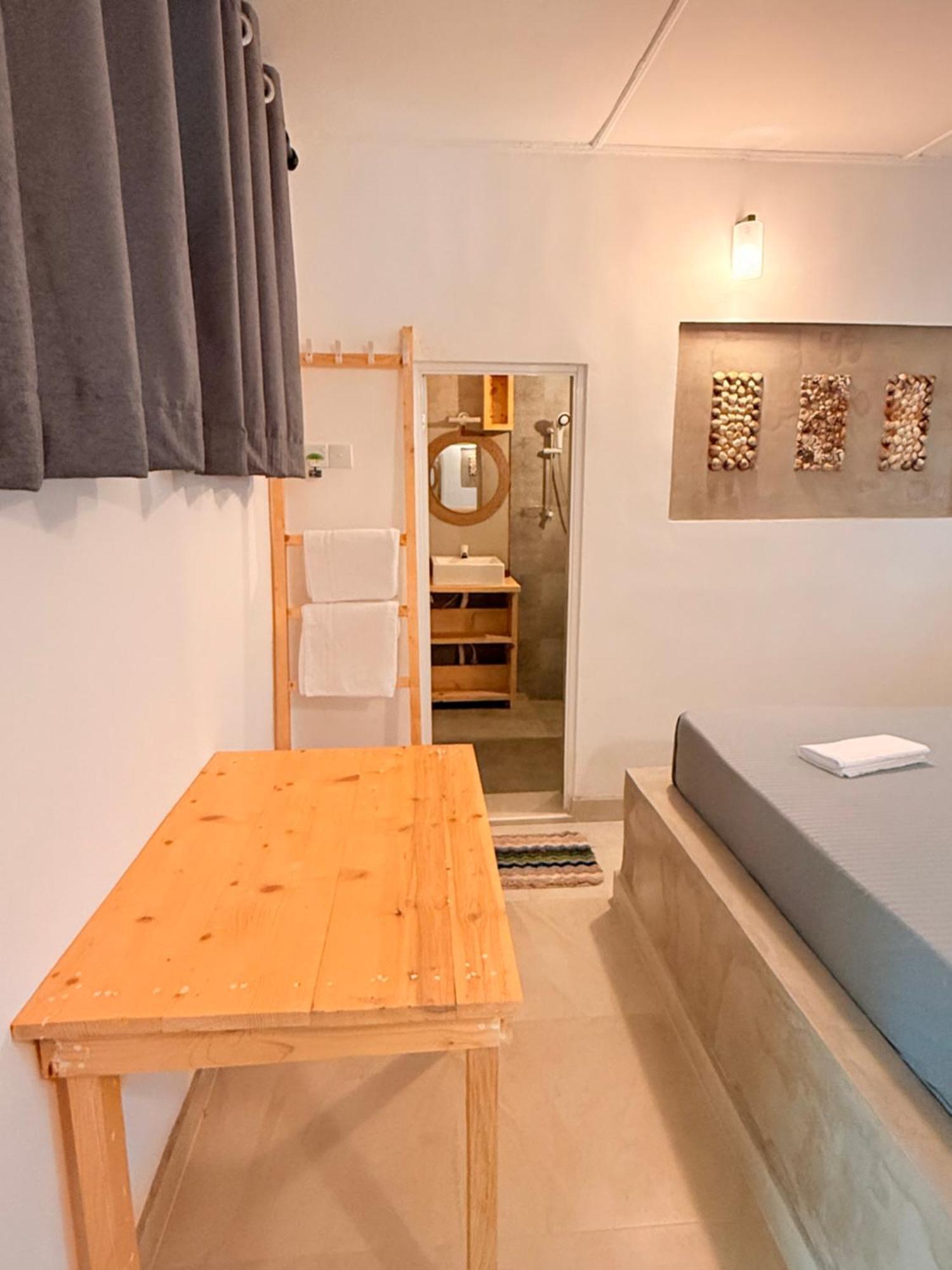 Sun Shine Guest House Negombo Ngoại thất bức ảnh